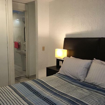 Casa Bravia - Hostal Para Mujeres กัวดาลาฮารา ภายนอก รูปภาพ