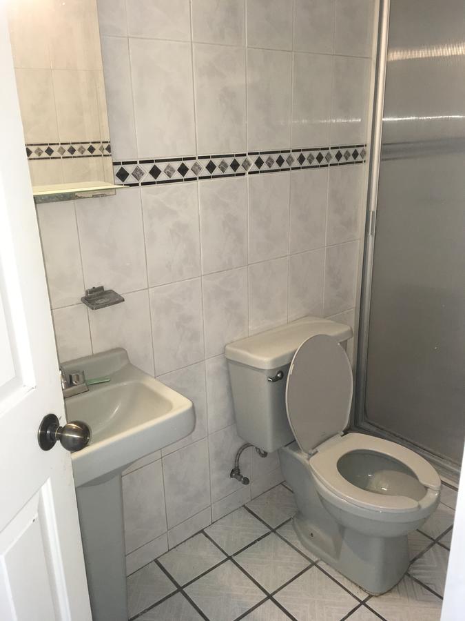 Casa Bravia - Hostal Para Mujeres กัวดาลาฮารา ภายนอก รูปภาพ